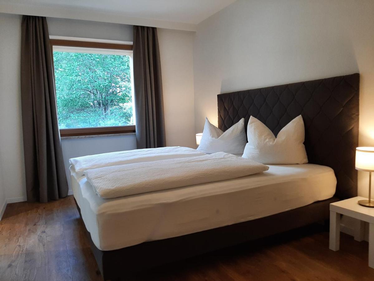 Tyrol Living & Cafe Apartment Нова Леванте Екстериор снимка
