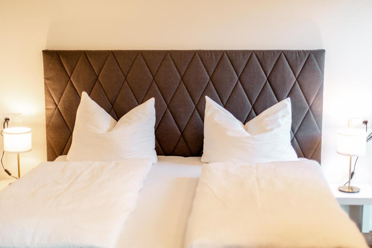 Tyrol Living & Cafe Apartment Нова Леванте Екстериор снимка
